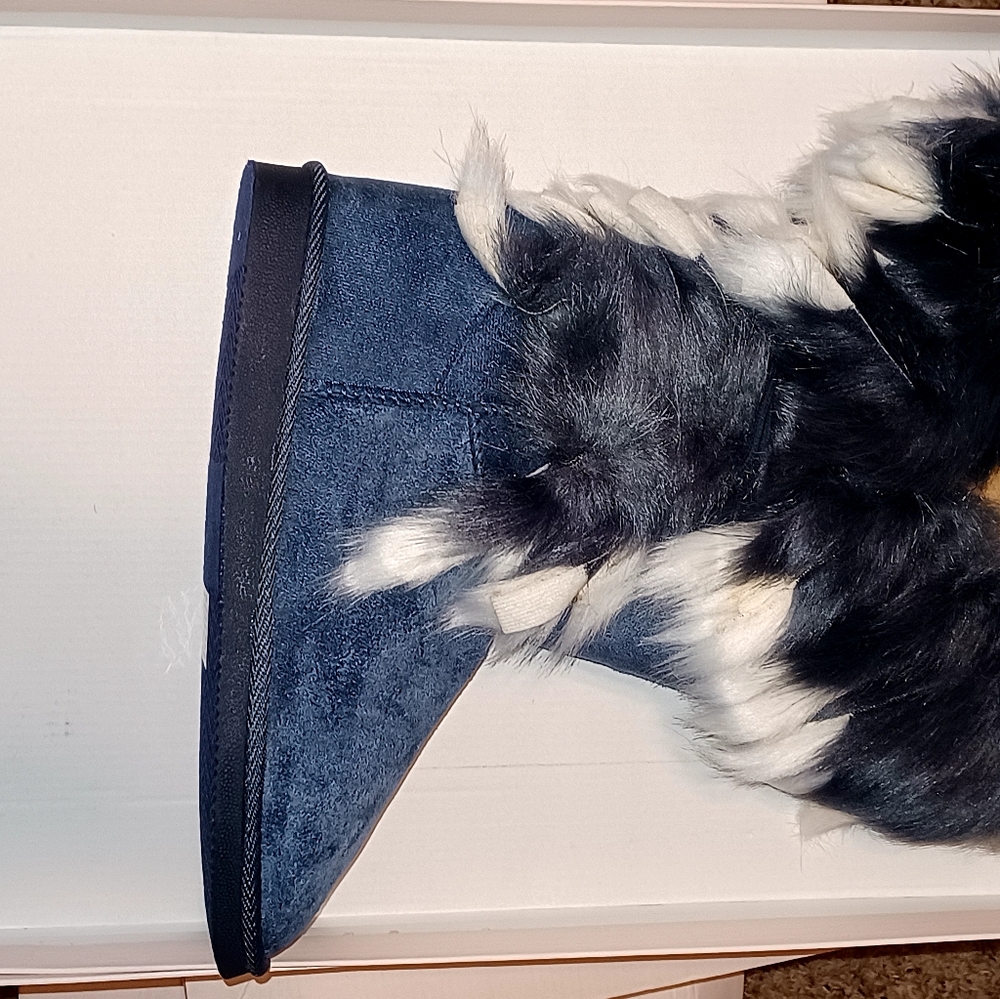 Blue fuzzies